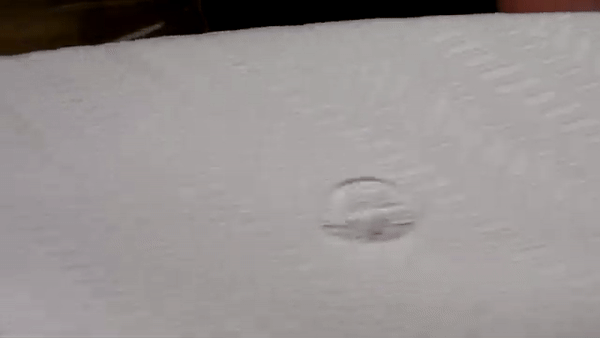 撥水加工のGIF